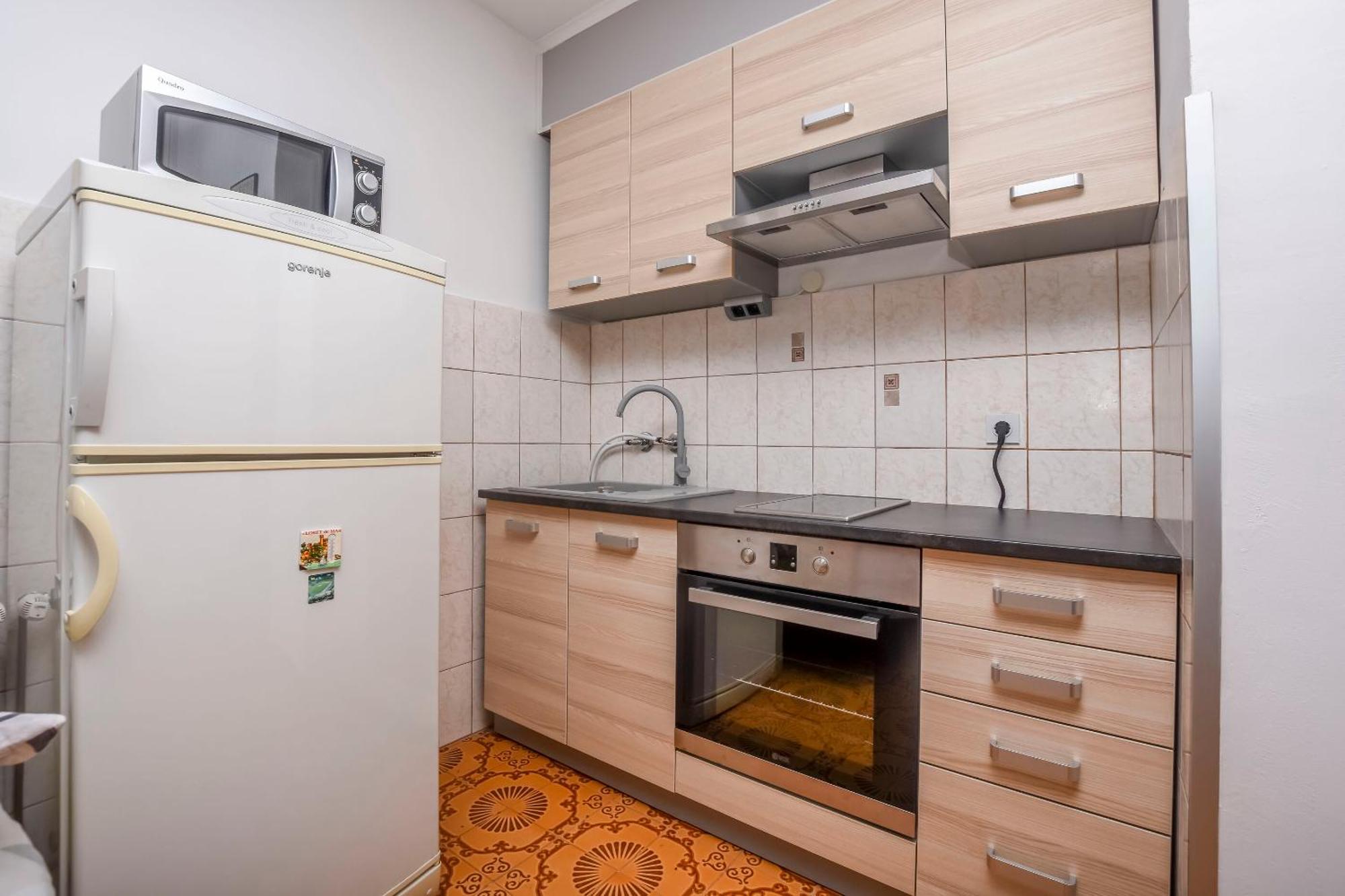Apartments Luka 罗戈兹尼察 外观 照片