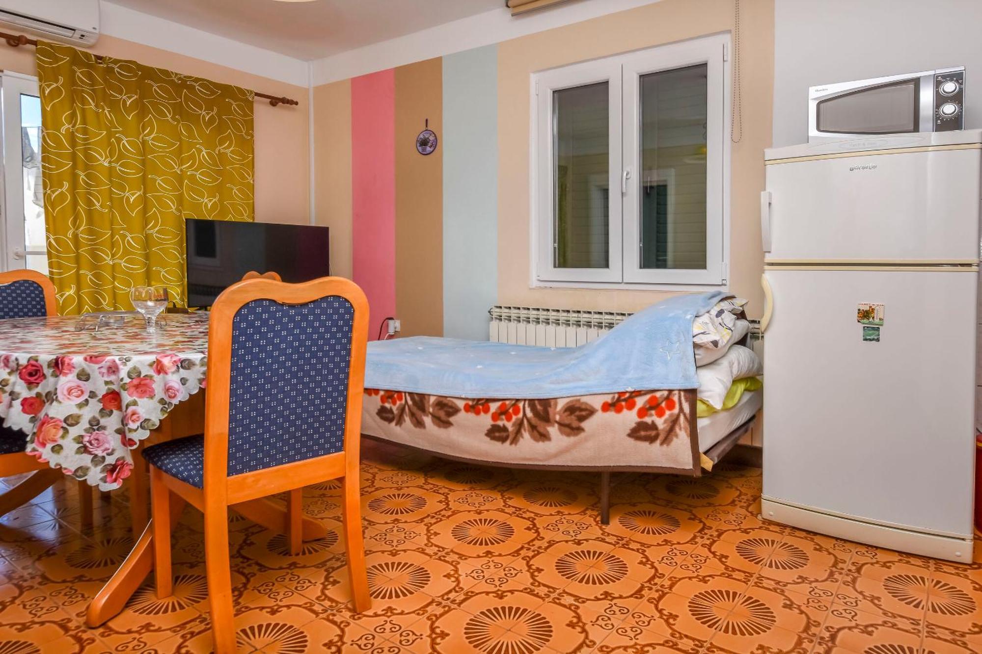 Apartments Luka 罗戈兹尼察 外观 照片