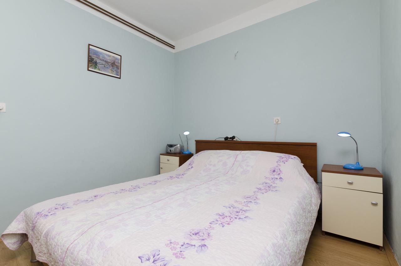 Apartments Luka 罗戈兹尼察 外观 照片